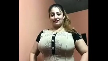 moti aunty porn tamil desi Wife sucks a young guy