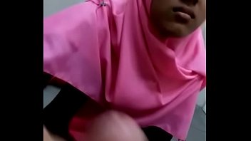 isep indonesia hijab kontol Japanese bus full sex xxx prono com