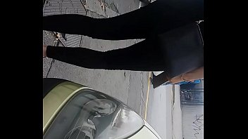 piss spraying public in 5 women in the car