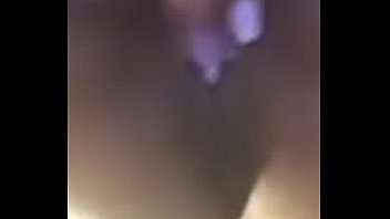 avec sa chatte chabine joue humide Nayanthara bathing leaked video