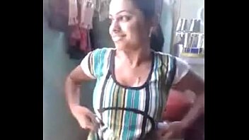 bhabhi mallu boob Estrupando novinha de 12