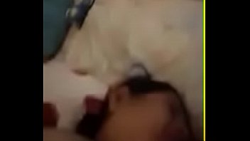 18 yars sleeping mommy son and Wife with red nails handjob