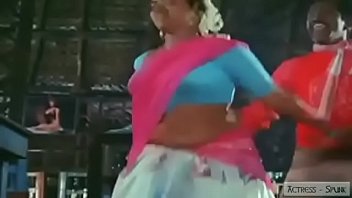auntys slleping butt bi Www malayalaanty com