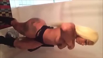 ass shaking blonde solo Old womens vs young man