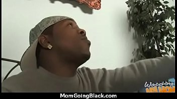 caught daughter mom gangbang The best asshole likes when my tongue licks it
